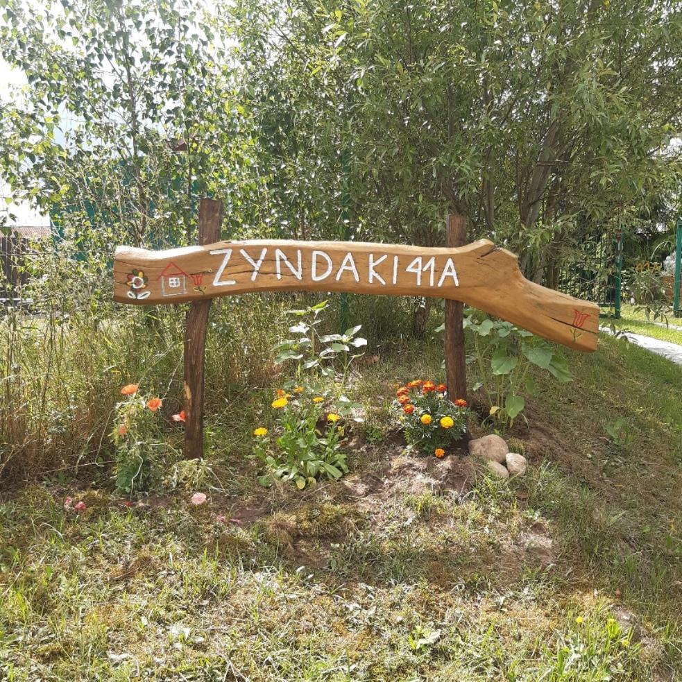 Domek W Kwiatach Zyndaki Εξωτερικό φωτογραφία